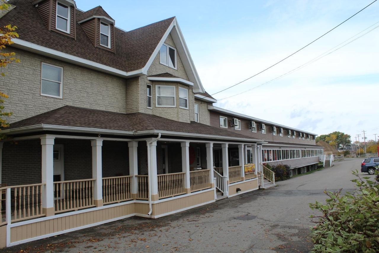 Harbourview Inn And Suites Sydney Exterior foto
